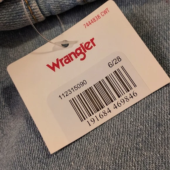 Wrangler High Rise Kick Flare Denim Jean Size 6 28 Light Wash NEW NWT - Picture 14 of 15